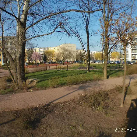 1090 Smialego 38 - Tanie W Apartamencie - Samodzielne Zameldowanie - Self Check In 아파트