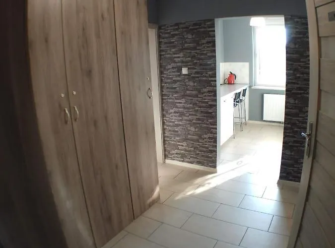 1090 Smialego 38 - Tanie W Apartamencie - Samodzielne Zameldowanie - Self Check In