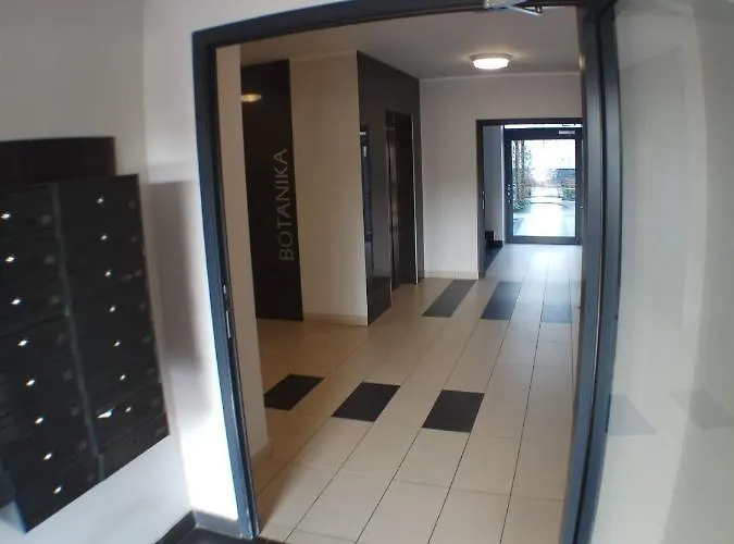 1090 Smialego 38 - Tanie W Apartamencie - Samodzielne Zameldowanie - Self Check In Apartment Poznan