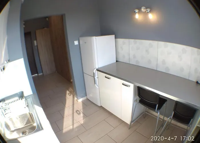 شقة 1090 Smialego 38 - Tanie W Apartamencie - Samodzielne Zameldowanie - Self Check In *